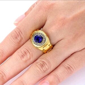 Men's Elegant Gold and Blue Cubic Zirconia Ring